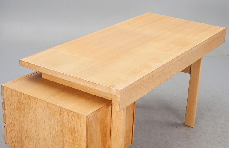 SKRIVBORD, Olavi Hänninen, Nupponen, 1960-tal.