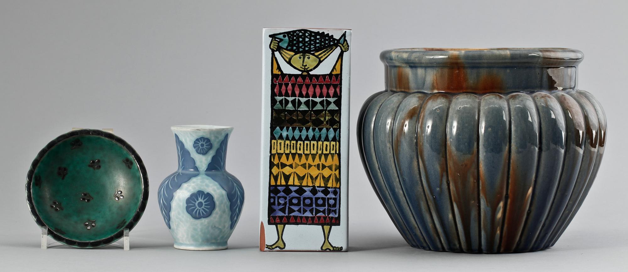 PARTI KERAMIK, 4 delar, Gustavsberg samt Höganäs.