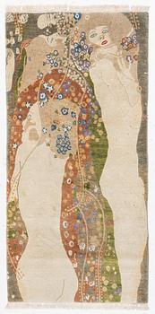 Gustav Klimt, efter, matta, tuftad, "Wasserschlangen II", ca 164 x 81 cm.