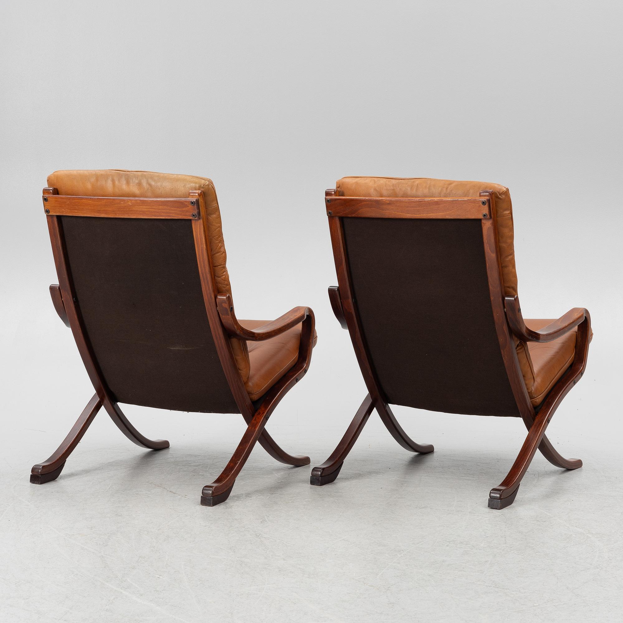 Armchairs, a pair, Göte Möbel, Nässjö, late 20th century.