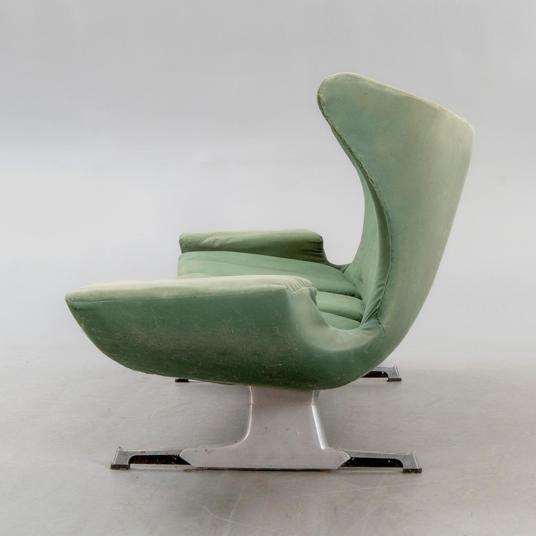 Probably a Hans Erik Johansson sofa 1960:s for Westberg Furniture, Tranås Sweden.