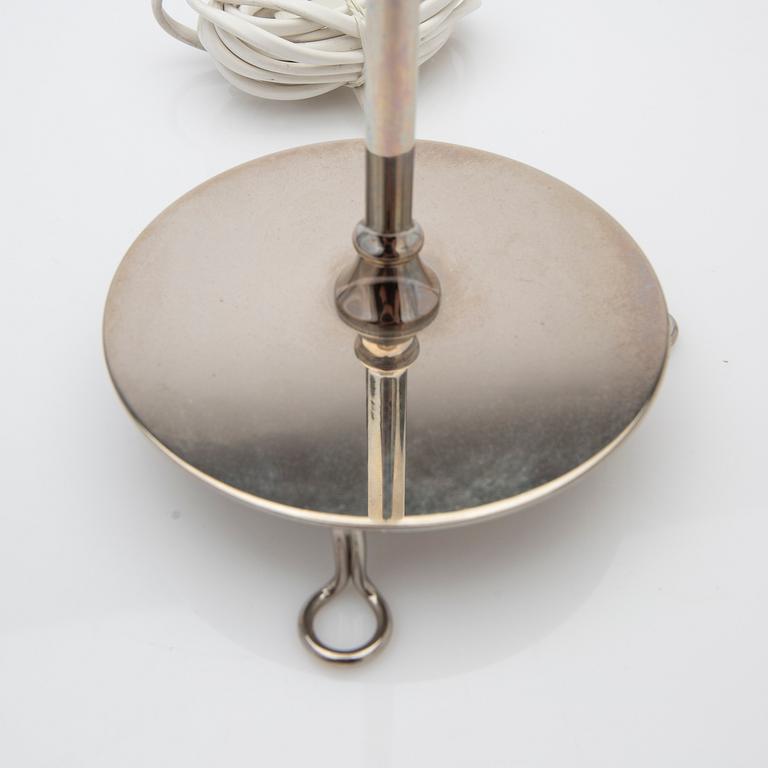 Josef Frank, bordslampa, modell 2552, Firma Svenskt Tenn.