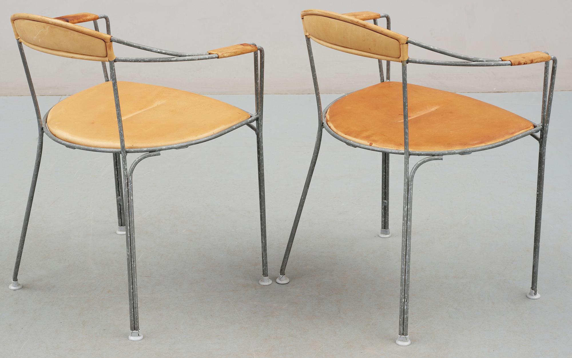 KARMSTOLAR, ett par, Byarums Bruk, 1900-talets andra hälft.