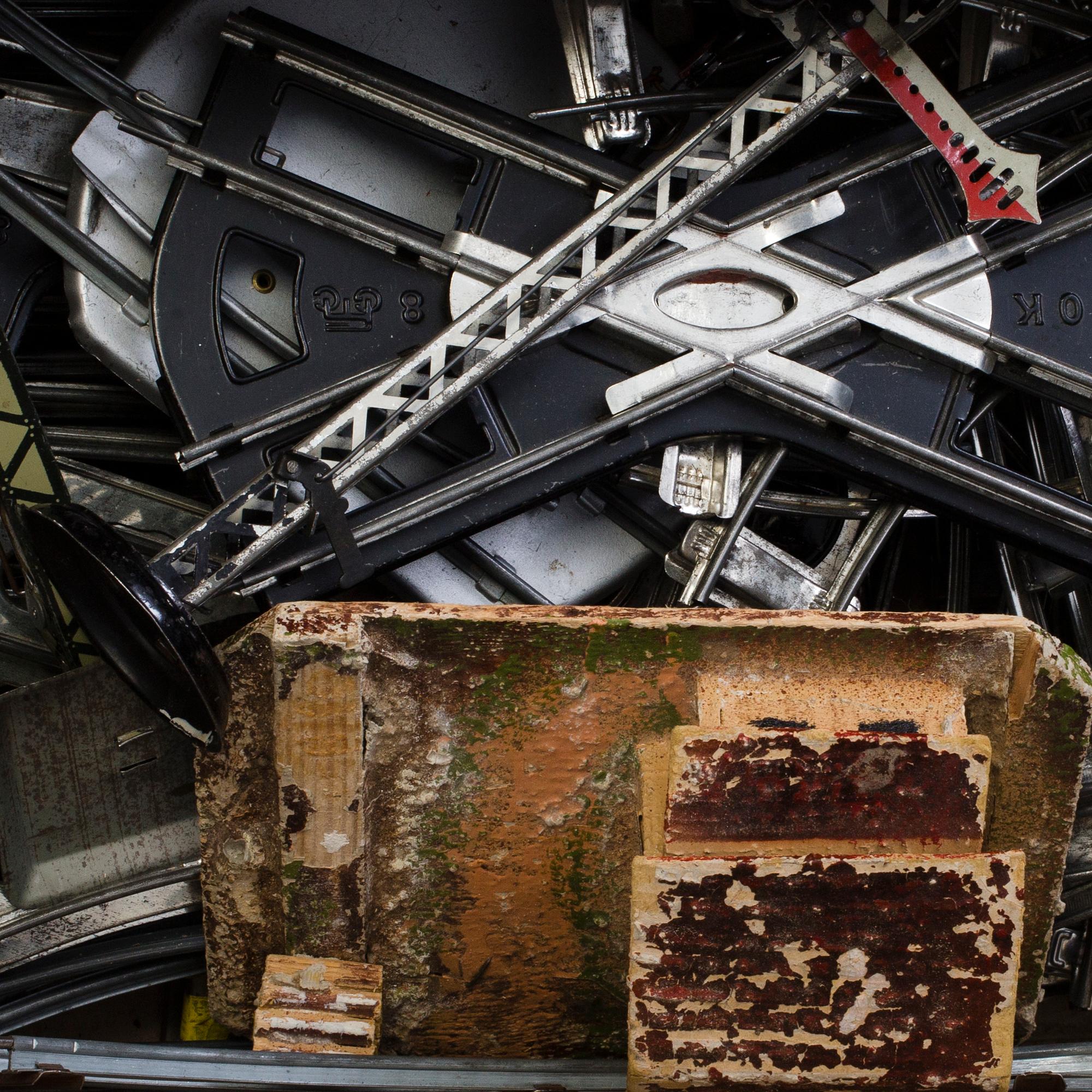 PARTI MODELLTÅG och DELAR FÖR TÅGBANA, Fleischmann och Märklin.