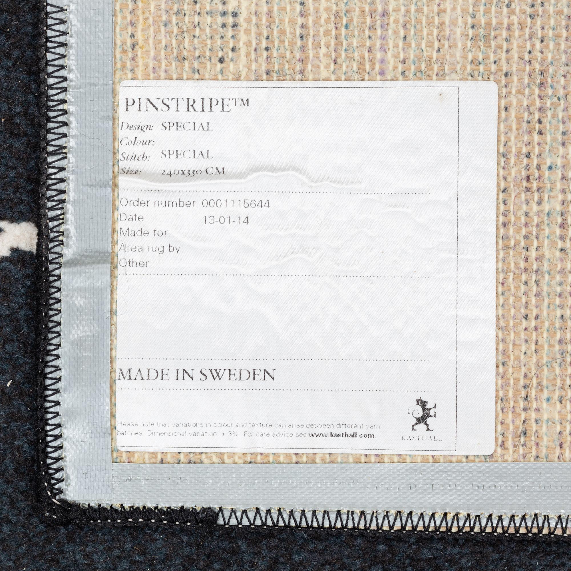 Claesson Koivisto Rune, matta, "Pinstripe", handtuftad, Kasthall, ca 326 x 237 cm.