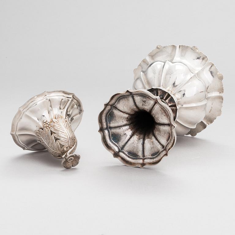 A 19th-century silver sugar bowl, maker's mark of Olof Robert Lundgren, Turku, Finland 1857.