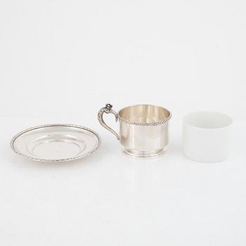 Silver tea mug holders with saucers, Pest, Austria, around 1900.