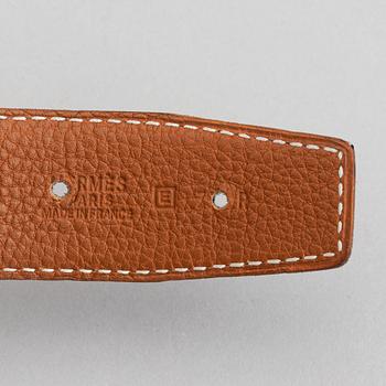 Hermès, a reversible leather 'Constance' belt, 2001.