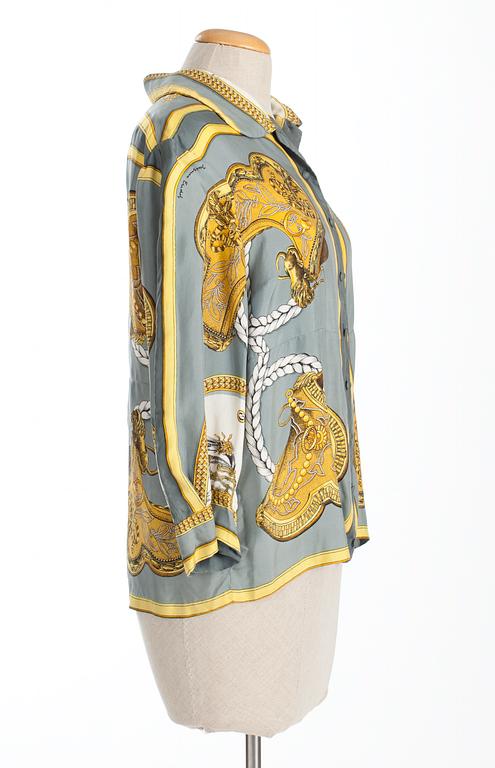 A Hermès silk blouse, "Grand Apparat".