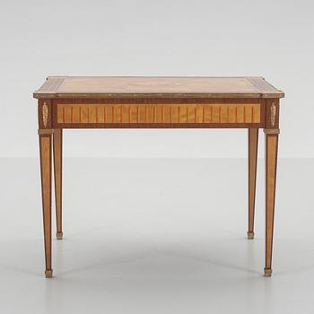 BORD, gustaviansk stil, 1900-tal.