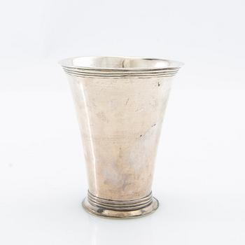 Jonas Ahlbom bägare silver Västerås 1742.