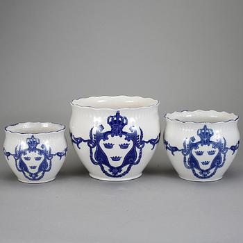 YTTERFODER, 3 stycken, keramik, 1900-talets slut/2000-tal.
