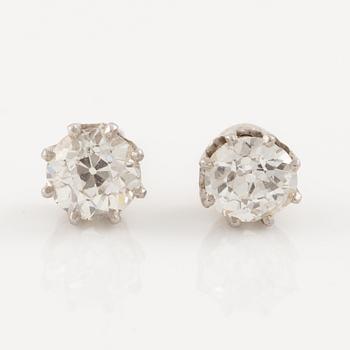 Earrings, a pair, 18K white gold with old-cut diamonds.