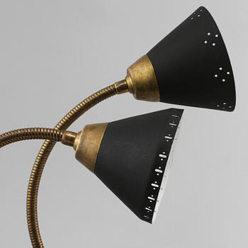 VÄGGLAMPOR, 2 st snarlika, Ewå, Värnamo, omkring 1900-talets mitt.