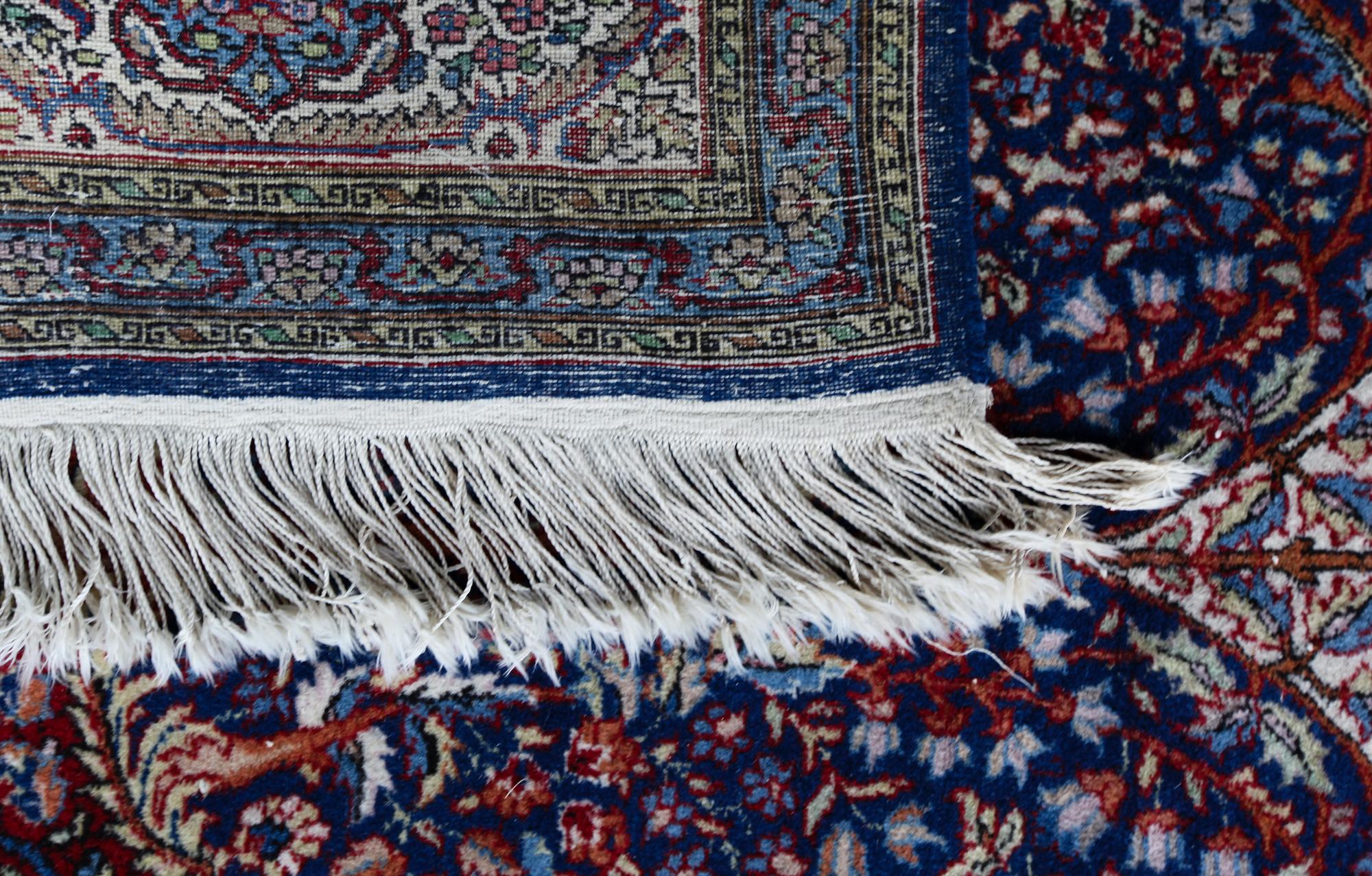 MATTA, orientalisk. 242 x 155.