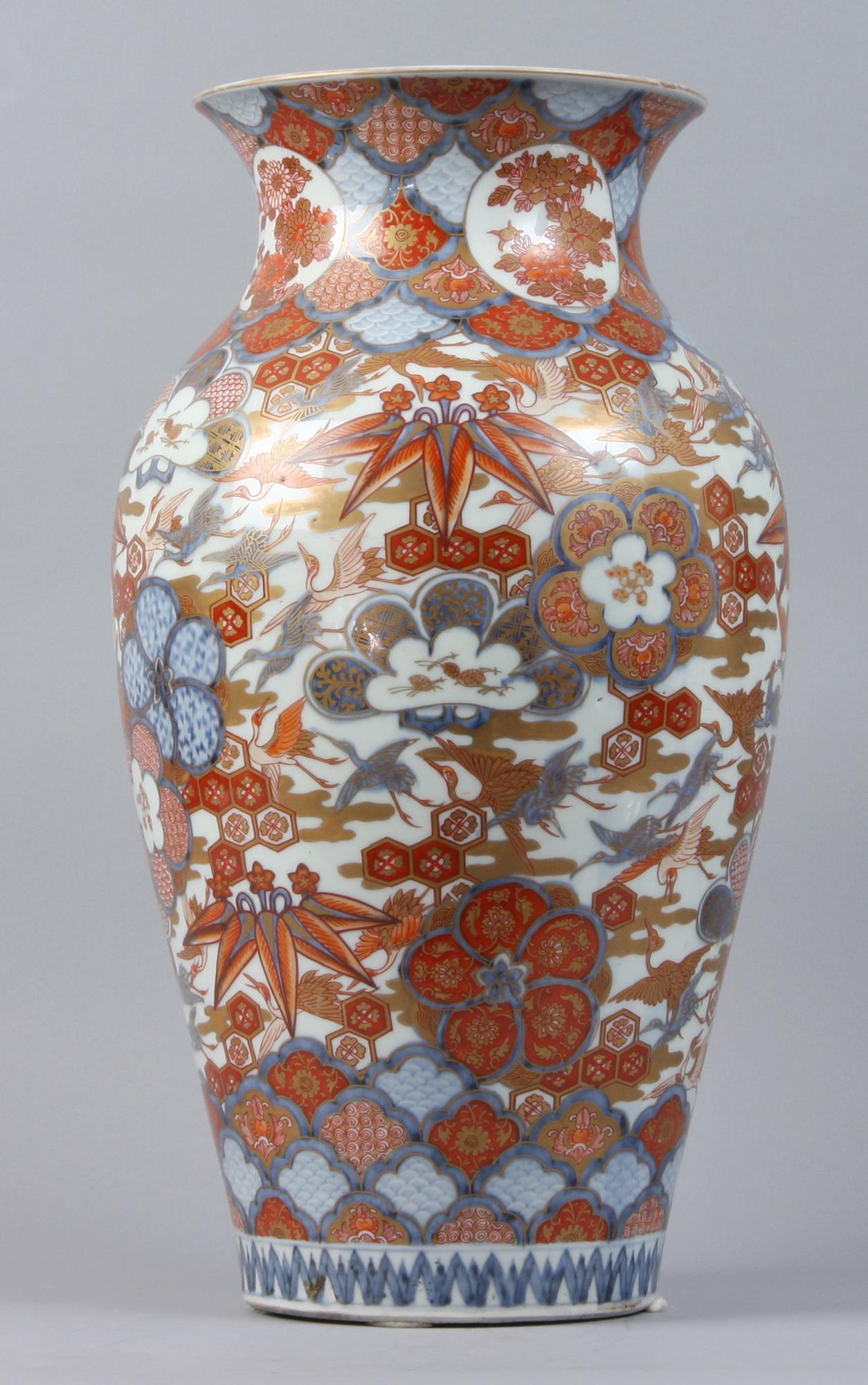 URNA, porslin, Japan, 1800/1900-tal.