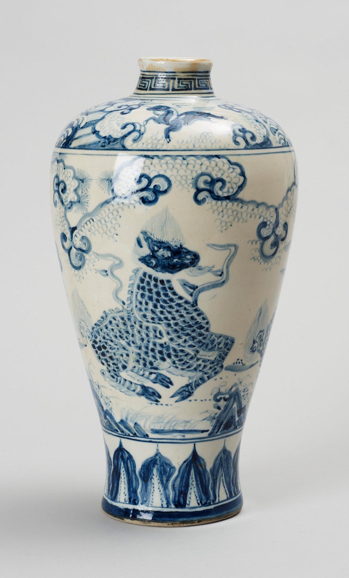 MEIPING, porslin. Kina. Ming-stil.