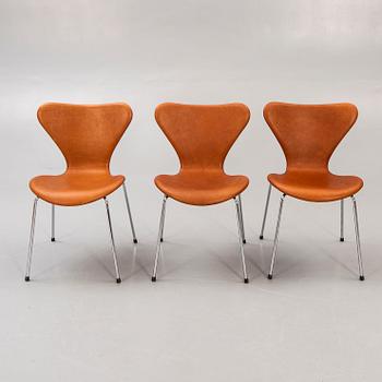 Arne Jacobsen, stolar, 6 st, "Sjuan", för Fritz Hansen, Danmark.