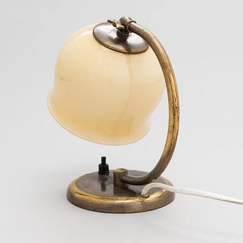 Paavo Tynell, a 1930's '5215' table lamp for Taito.