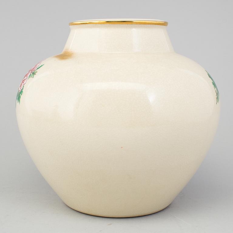 A Japanese satsuma vase, early 20th Century.