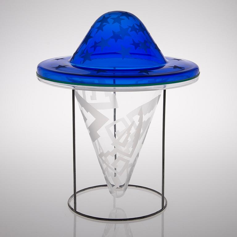 A glass sculpture "Under the Sky" signed Taru Syrjänen 1989 1/1 Iittala.