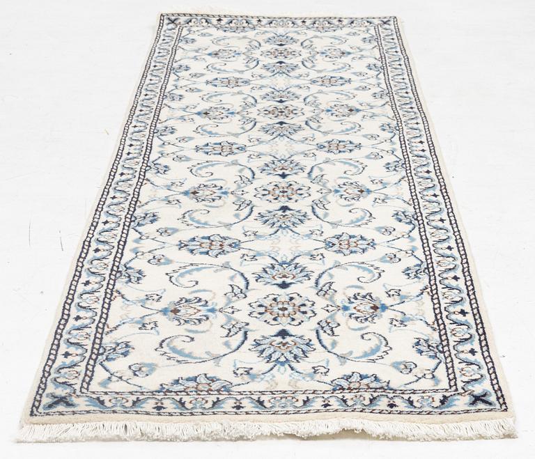 Gallery carpet, Nain, approx. 248 x 75 cm.