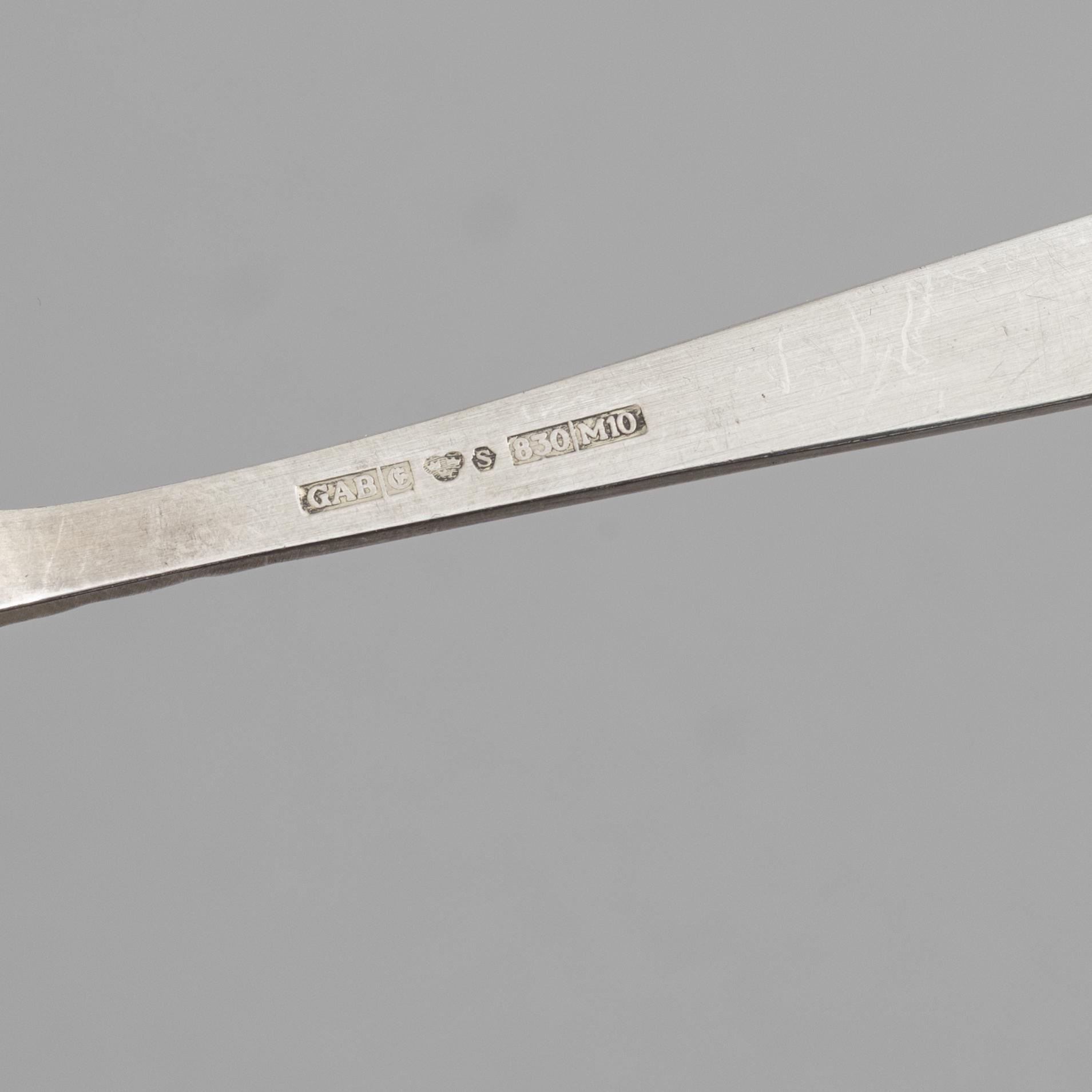 Jacob Ängman, a silver sandwich cutlery, "Rosenholm", GAB, Stockholm and Eskilstuna, some 1986 (18 pieces).