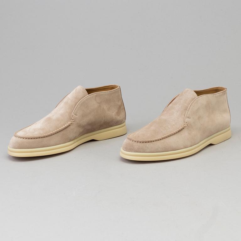 Sneakers "Open walk" by Loro Piana.