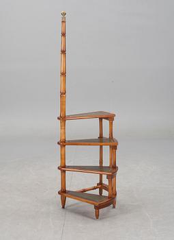 BIBLIOTEKSSTEGE, mahogny, England, sent 1900-tal.