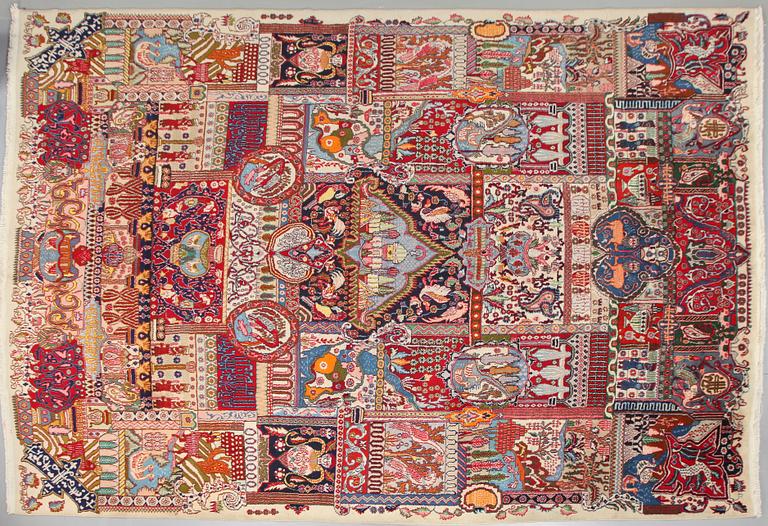 MATTA, troligen Kashmar, modern tillverkning, 392 x 292 cm.