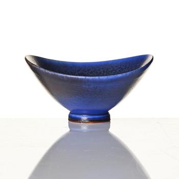 Berndt Friberg, a set of two stoneware vases and a bowl, Gustavsberg Studio 1950s-60s.