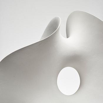 Eva Hild, a white stoneware sculpture, "Loop 649", Sweden 2005.