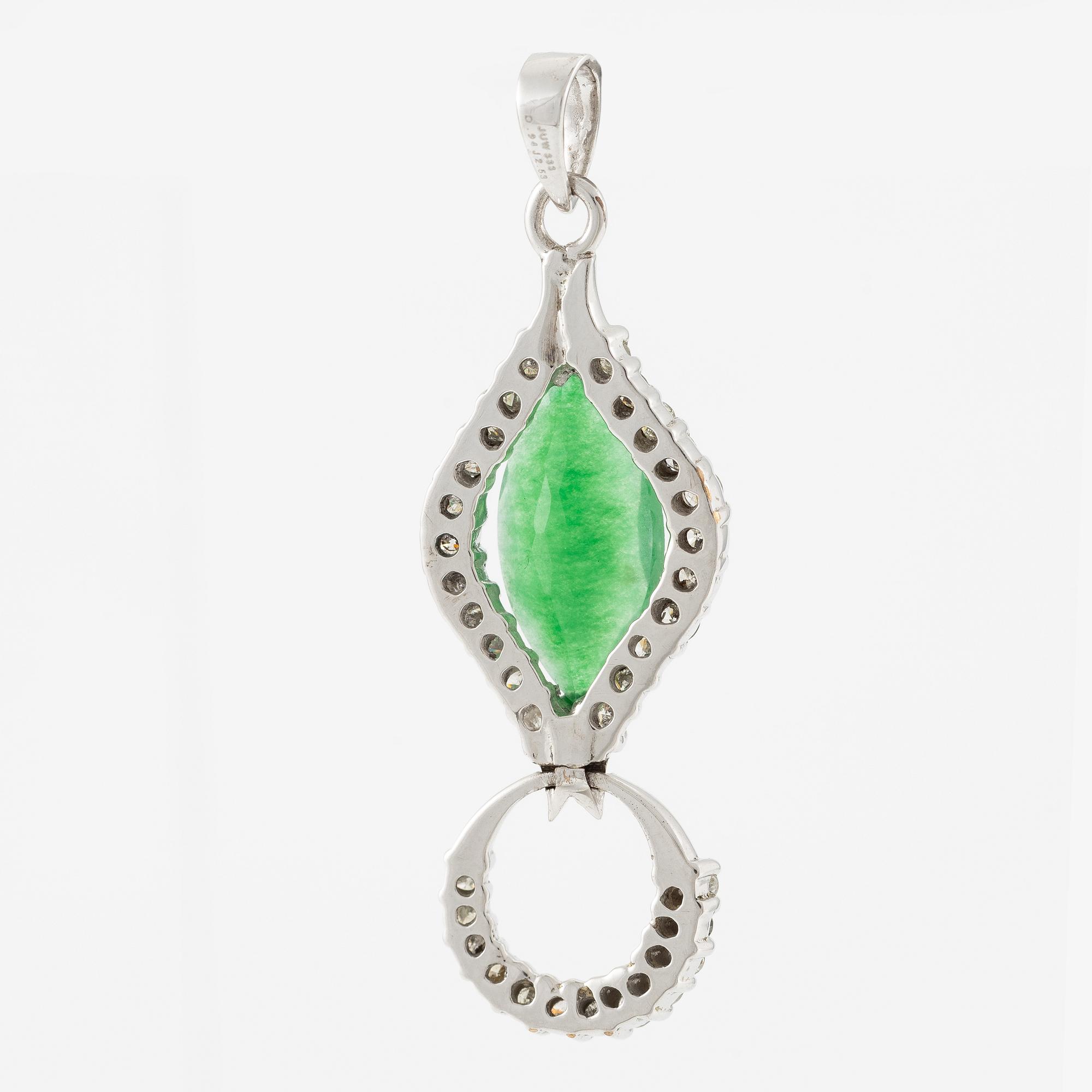 Pendant, low-grade white gold with green quartz and brilliant-cut diamonds.