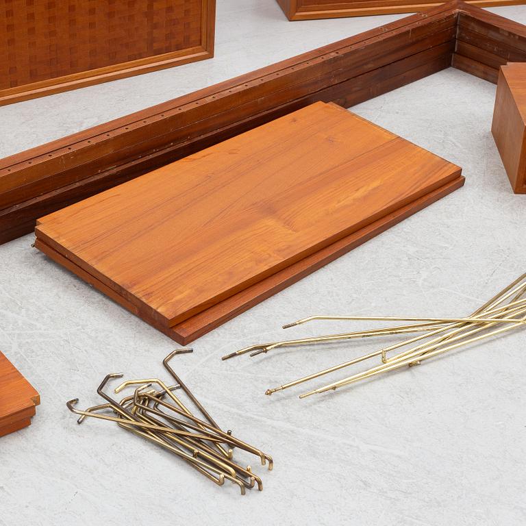 Poul Cadovius, shelving system, "Royal System", Denmark, second half of the 20th century.