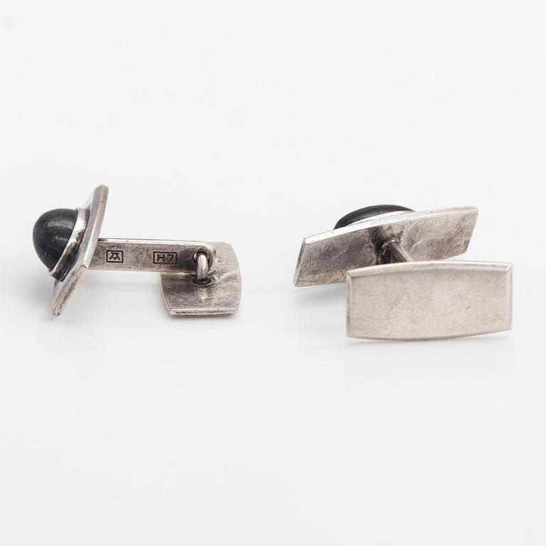 Elis Kauppi, A pair of silver cufflinks with quartz. Kupittaan kulta, Turku 1961.