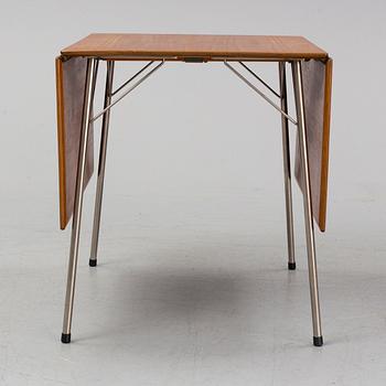 A table by Arne Jacobse, Fritz Hansen, Denmark. Designed 1952-1953.