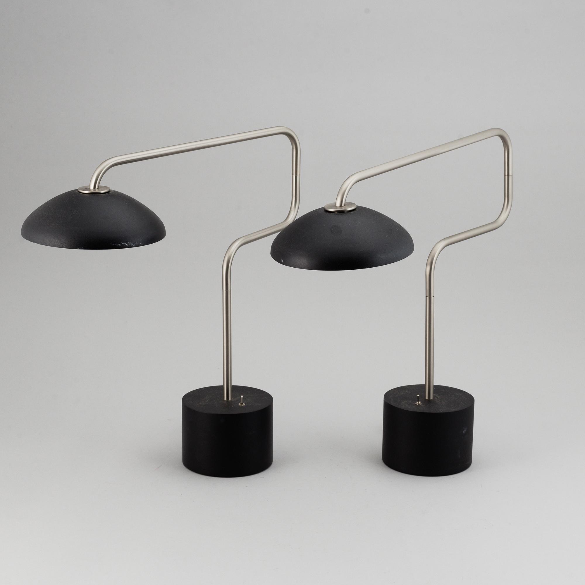 A pair of 'Suma' table lamps by Santa & Cole.
