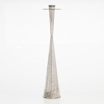 Tapio Wirkkala, kynttilänjalka, hopeaa, TW 189, Kultakeskus 1962.