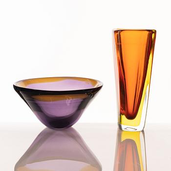 A glass vase and bowl, presumably Seguso, Murano, Italy.