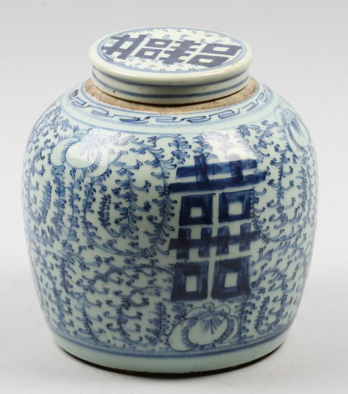 BOJAN MED LOCK, porslin. Kina, 1700/1800-tal.