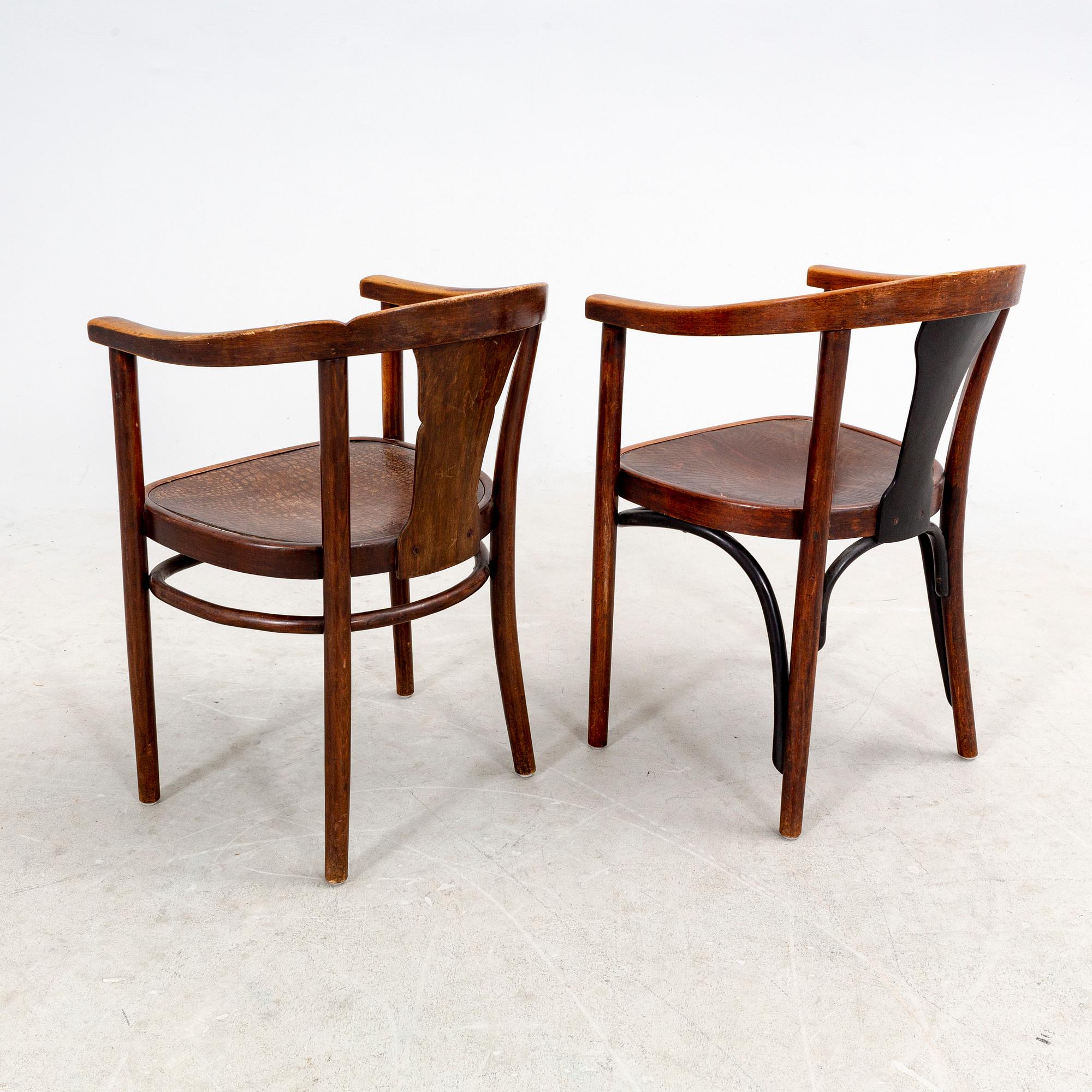 Karmstolar 4 st snarlika Thonet 1900-talets första hälft.