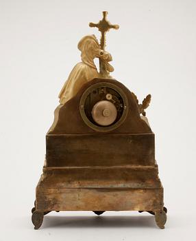 BORDSPENDYL, senempire, 1800-talets första hälft.