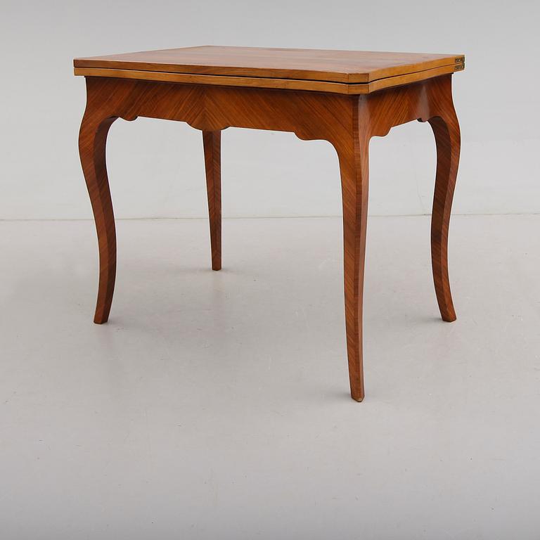 SPELBORD, rokokostil, 1900-talets första hälft.