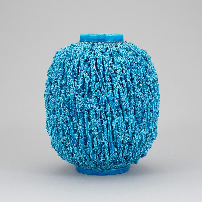 GUNNAR NYLUND, vas, stengodschamotte, "Igelkottvasen", Rörstrand, formgiven 1936.