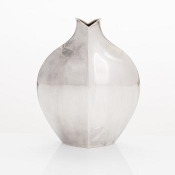 Tapio Wirkkala, A 'TW 42' sterling silver vase, Kultakeskus, Hämeenlinna Finland 1966.