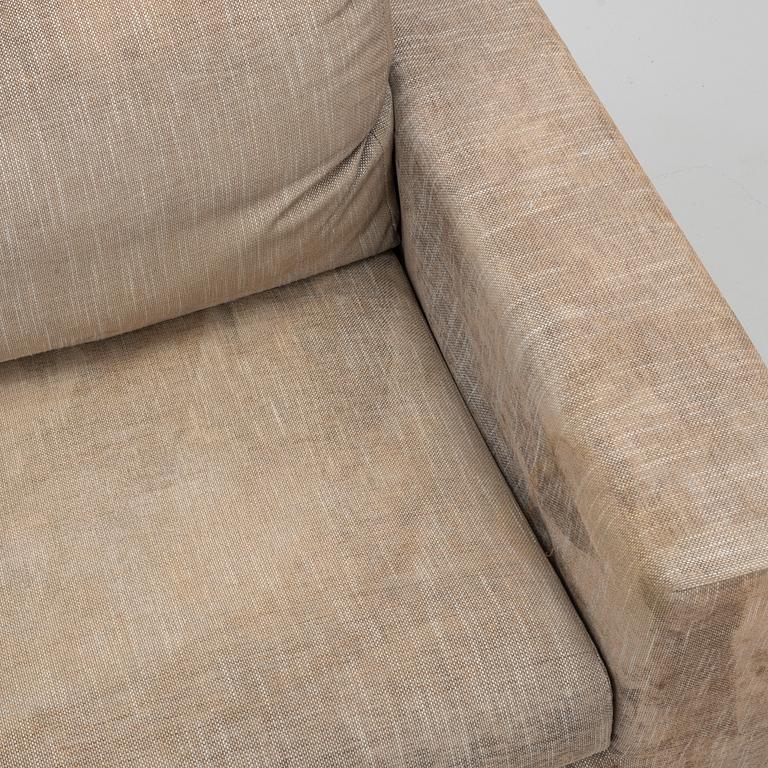 Soffa och sittpuff, 2000-tal.