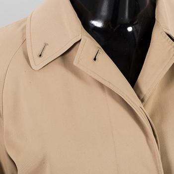 BURBERRY kappa/trenchcoat dam, enl uppgift storl 40.