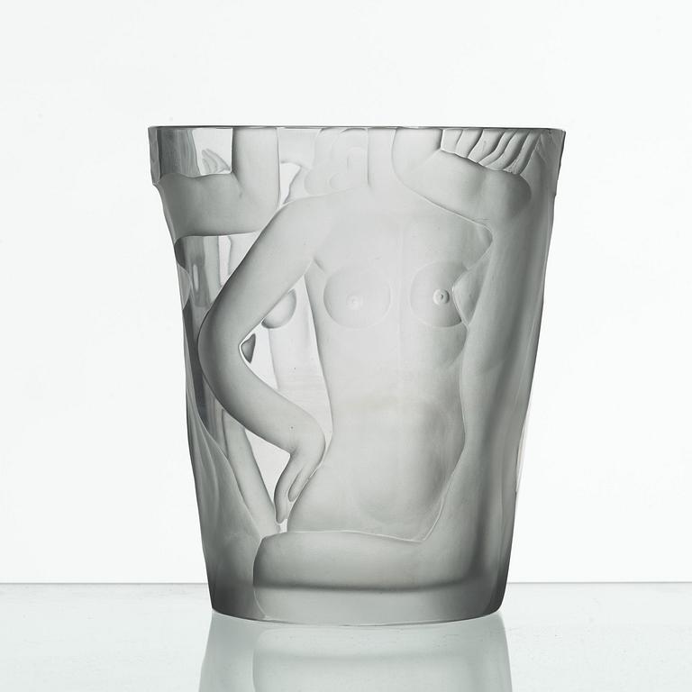 Vicke Lindstrand, a cut and sand blasted vase, Orrefors circa 1937.