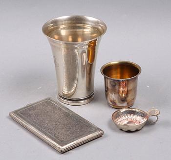 PARTI SILVER, 4 delar, Sverige, Frankrike och Asien, 1900-tal. Ca 420 g.