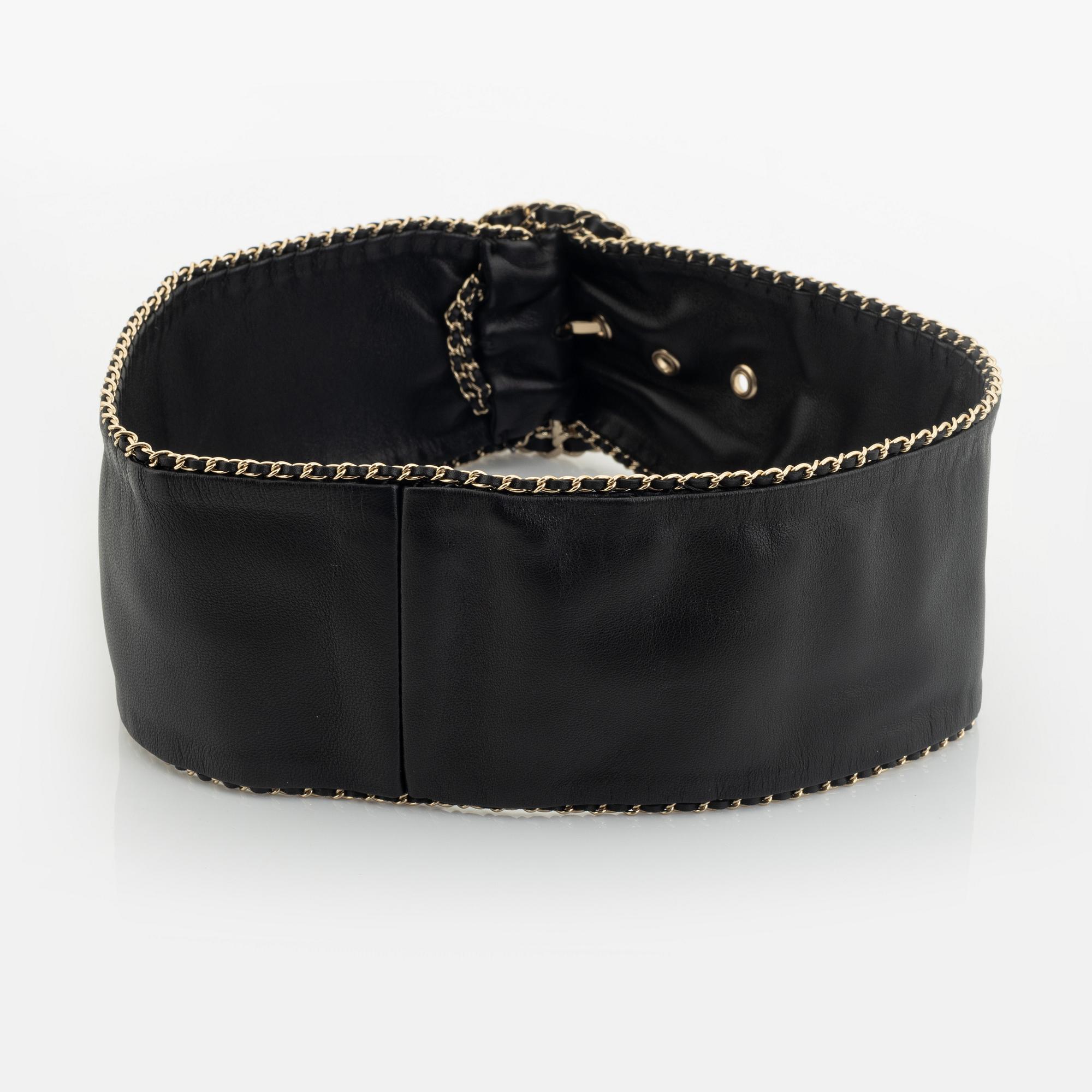 Chanel, skärp.